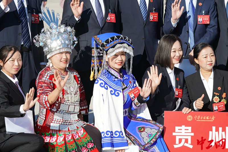 1555079_700x700.jpg