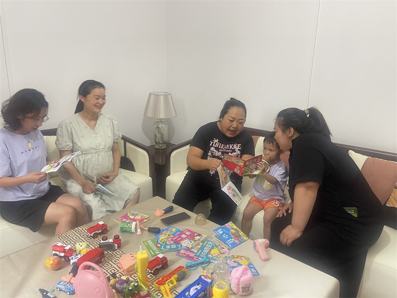 5.爱心妈妈沙龙.jpg